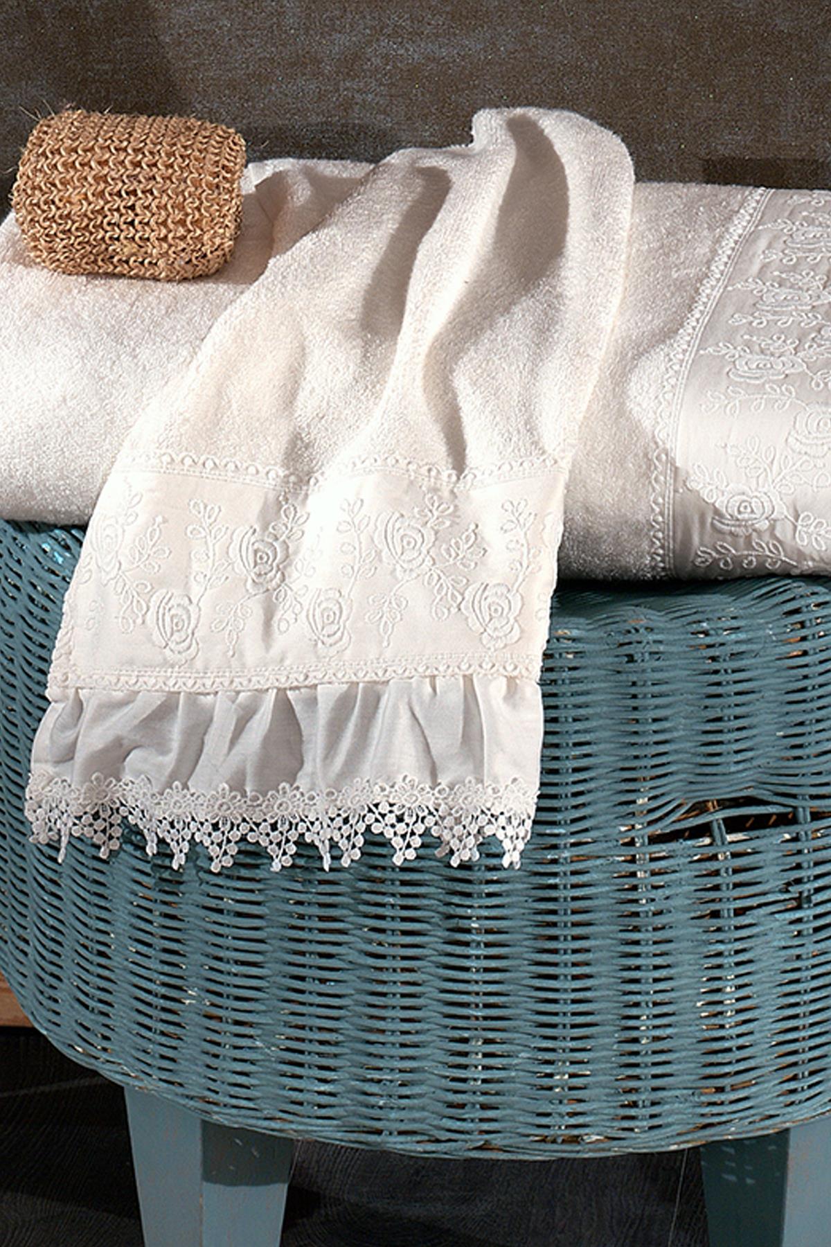 Alina Lace and Embroidered Face Towel (50 x 90 cm)