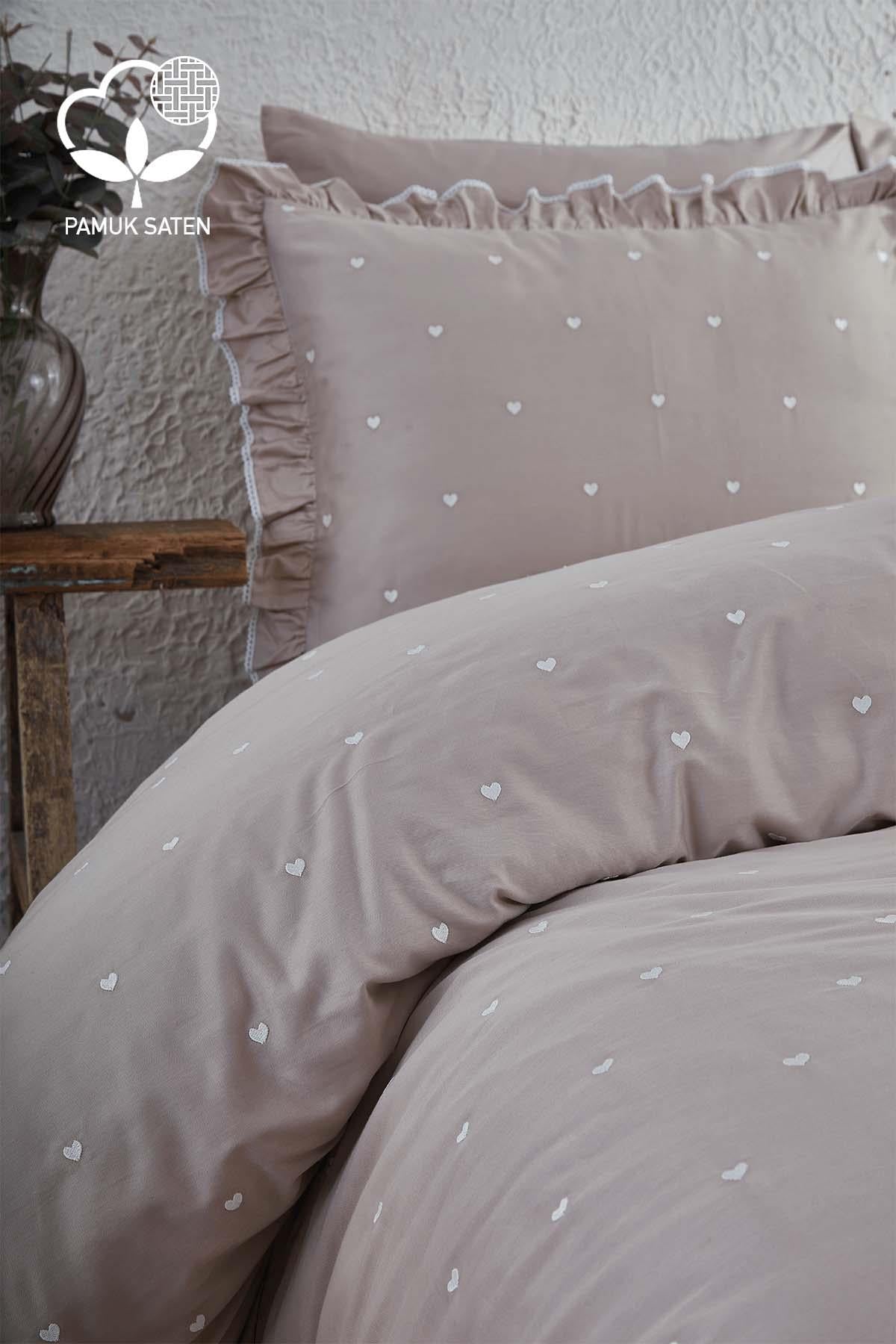 Amore Heart Embroidered Cotton Satin King Size 6-Piece Duvet Cover Set