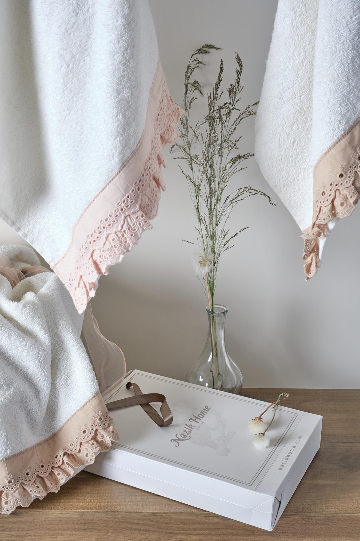 Irena 2-Piece Face Towel Gift Set (50 x 80 cm)