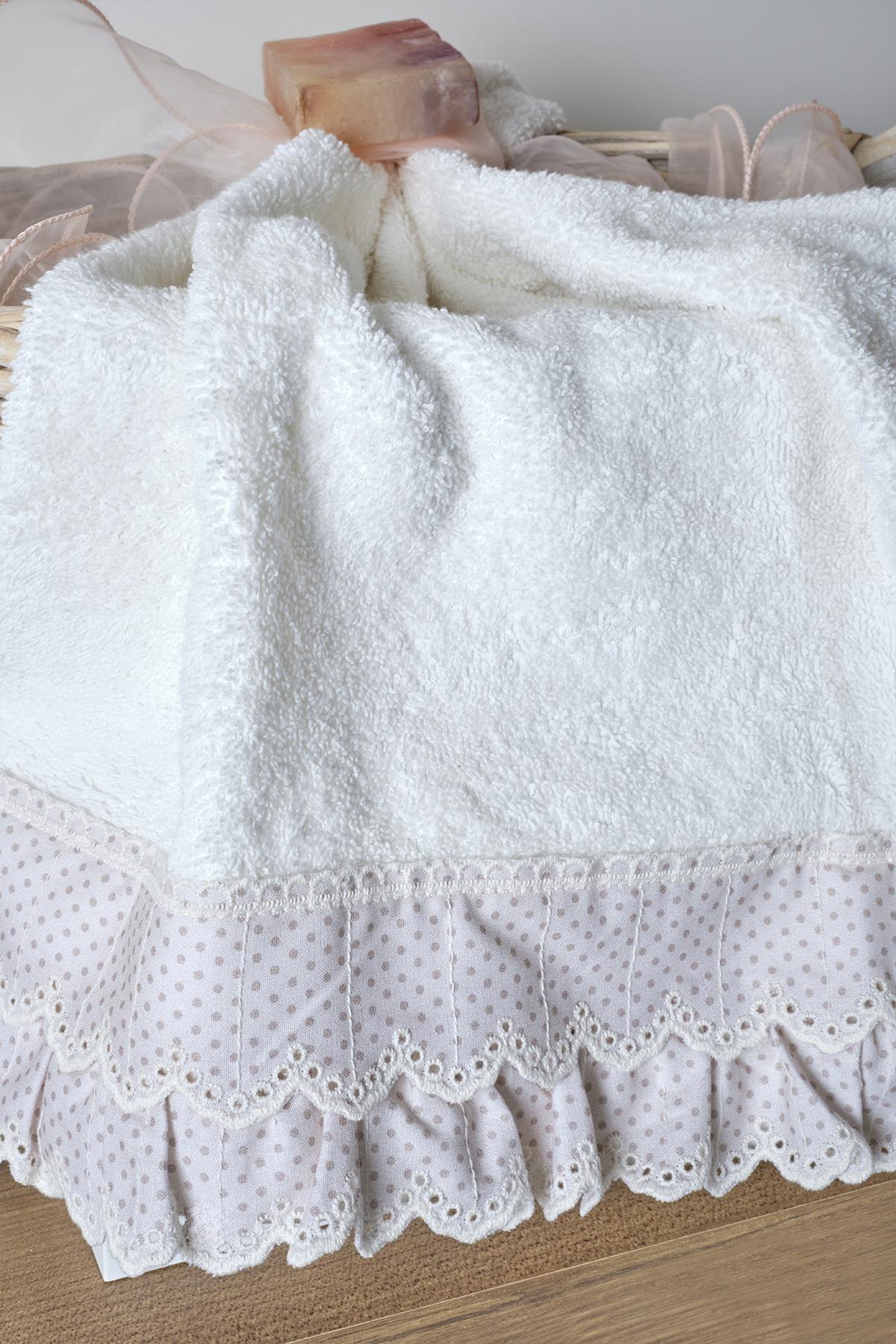 Irena 2-Piece Face Towel Gift Set (50 x 80 cm)