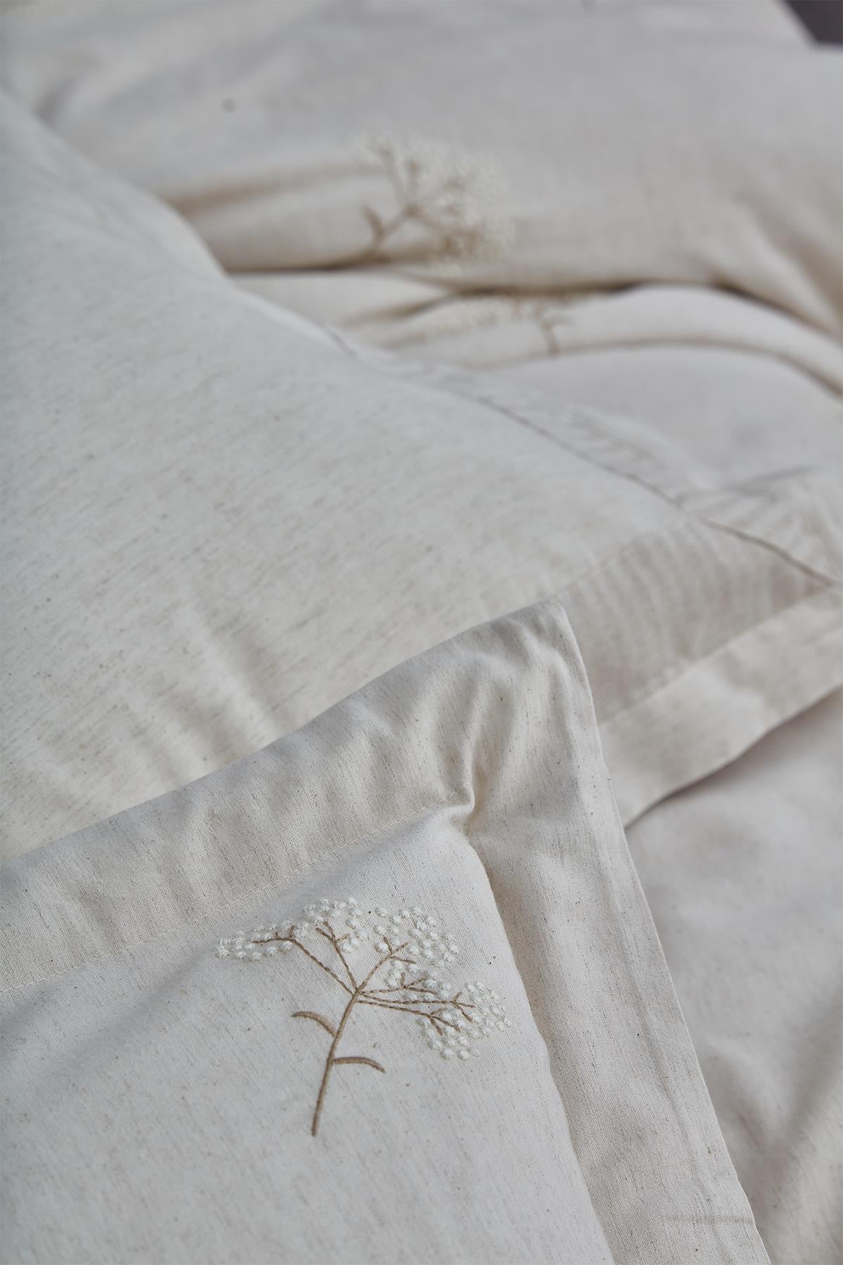Loya Floral Embroidered Cotton Satin King Size 6-Piece Duvet Cover Set