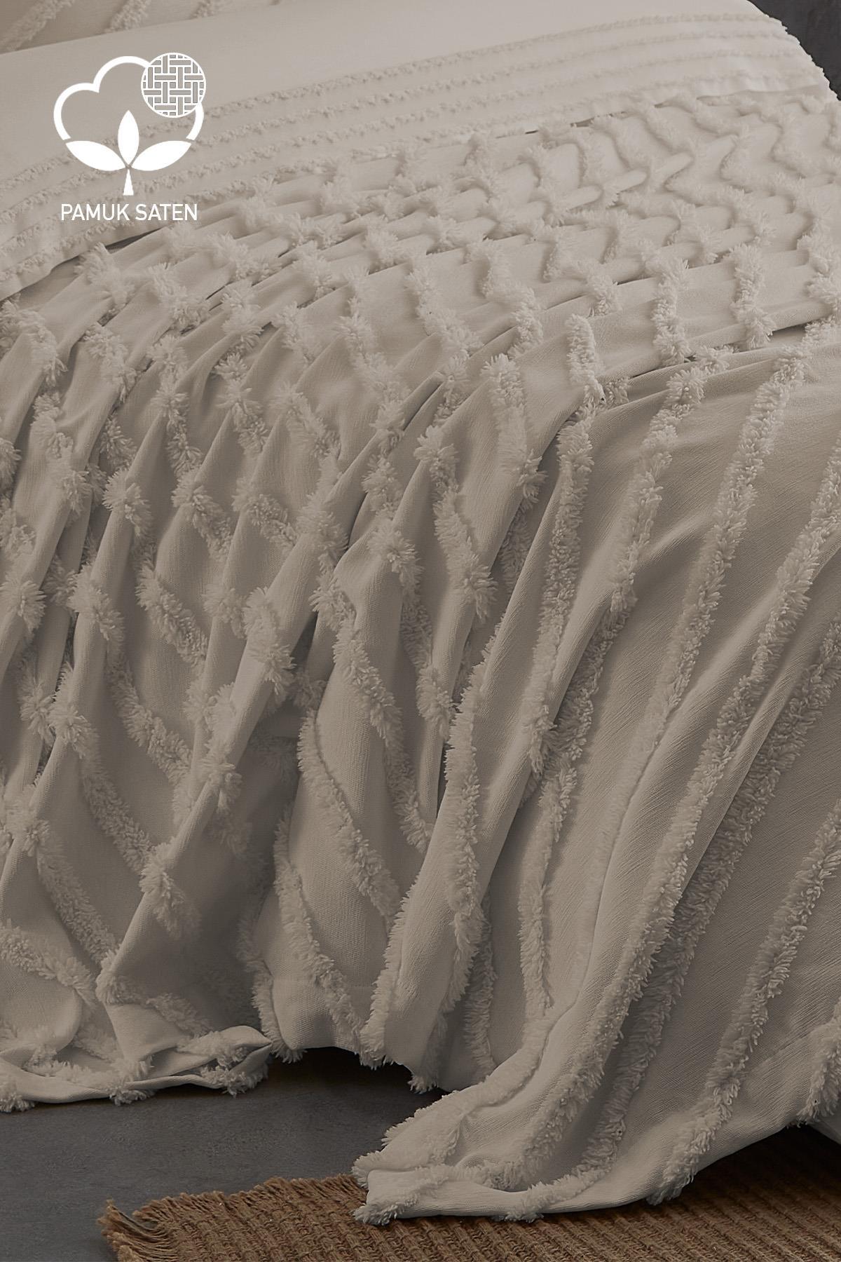 Cotton sateen, cream-colored, textured double duvet cover set, detailed cover