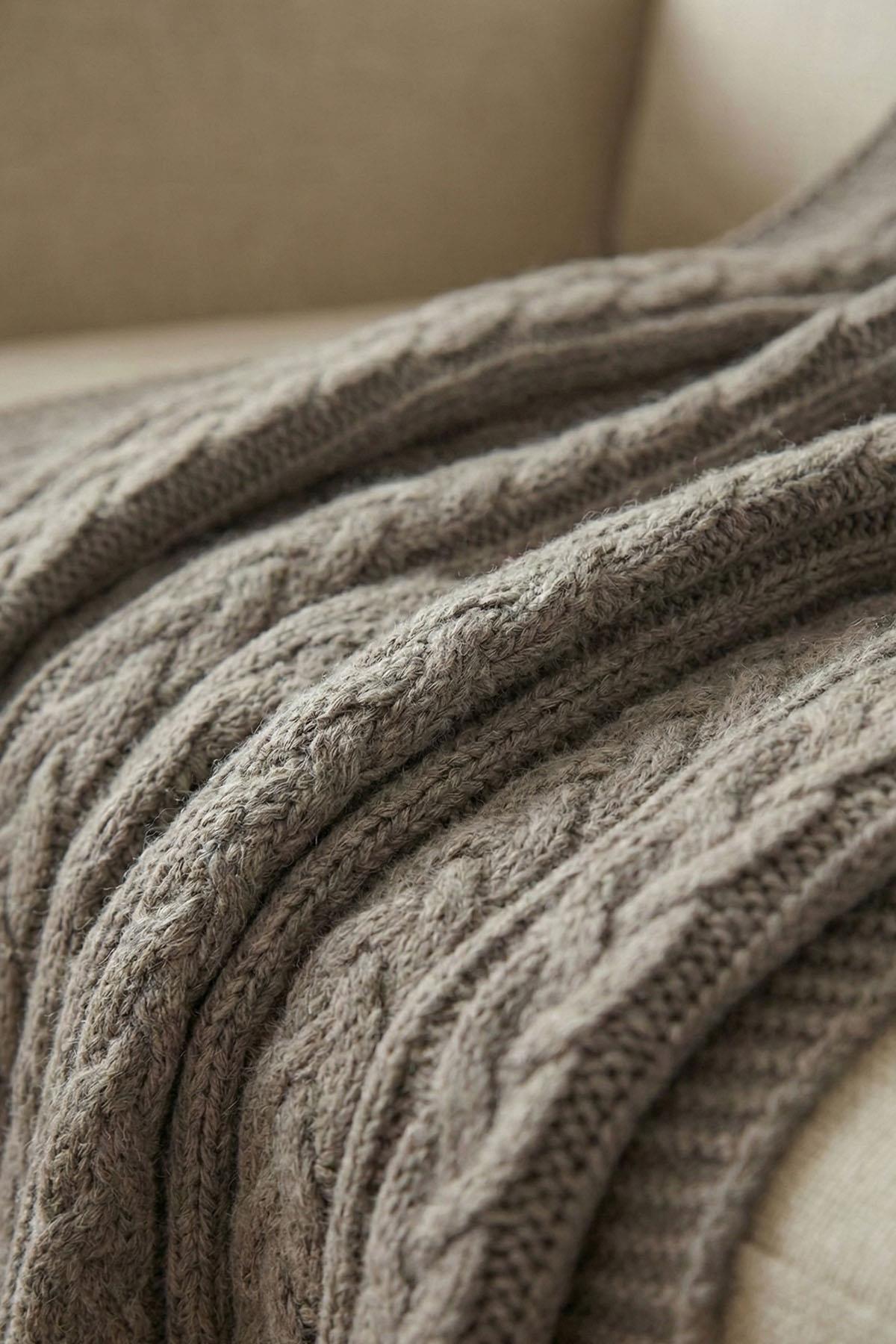 Motta Knitted TV Blanket (130 x 150 cm)