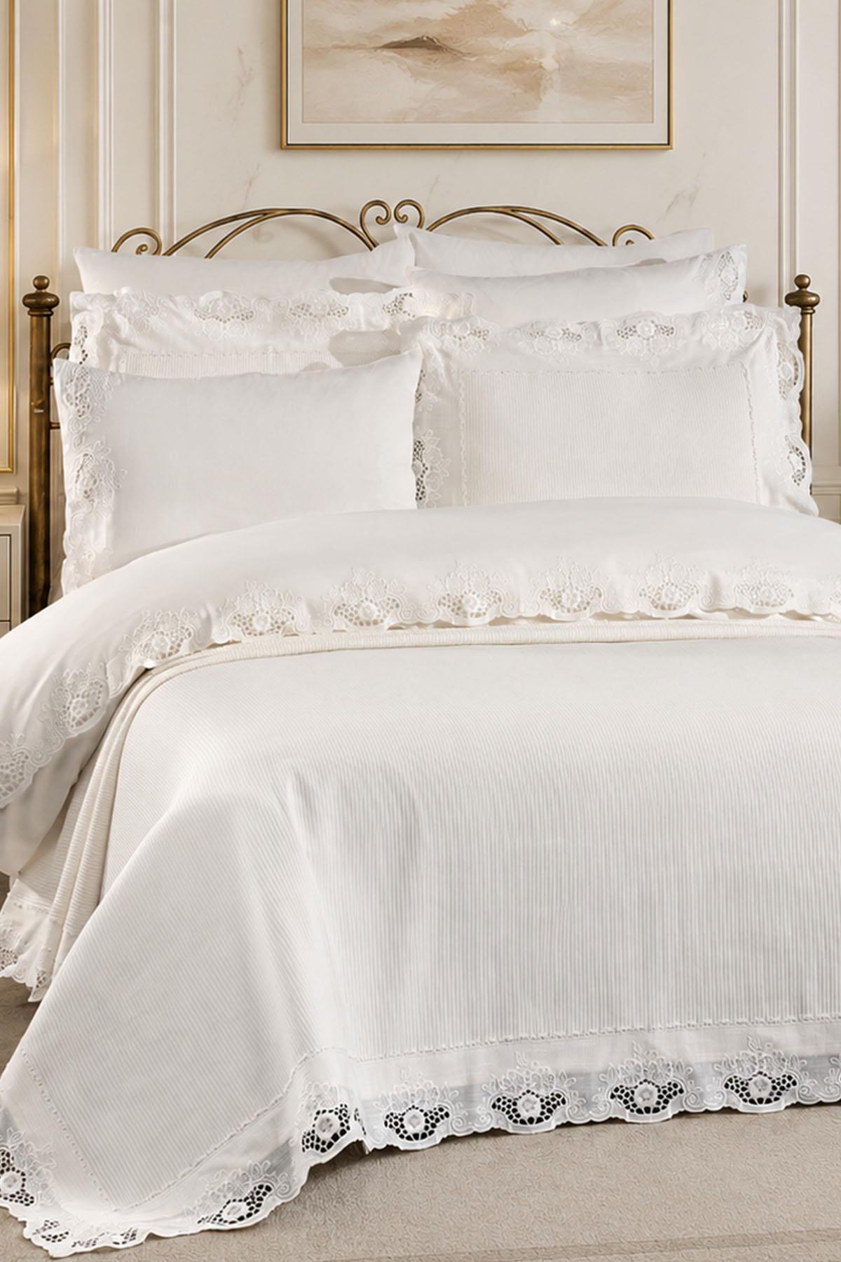 Puerta Floral Embroidered King Size 9-Piece Duvet Cover + Quilt Set
