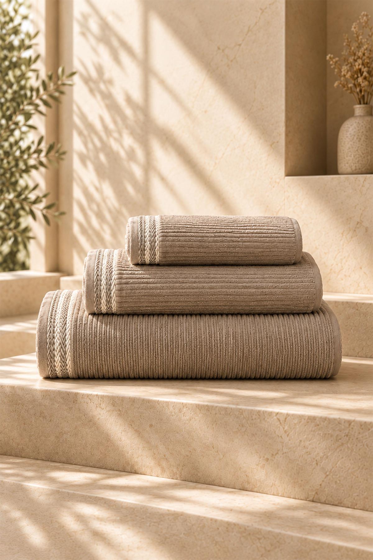 Velora Striped and Embroidered Bath Towel (90 x 150 cm)