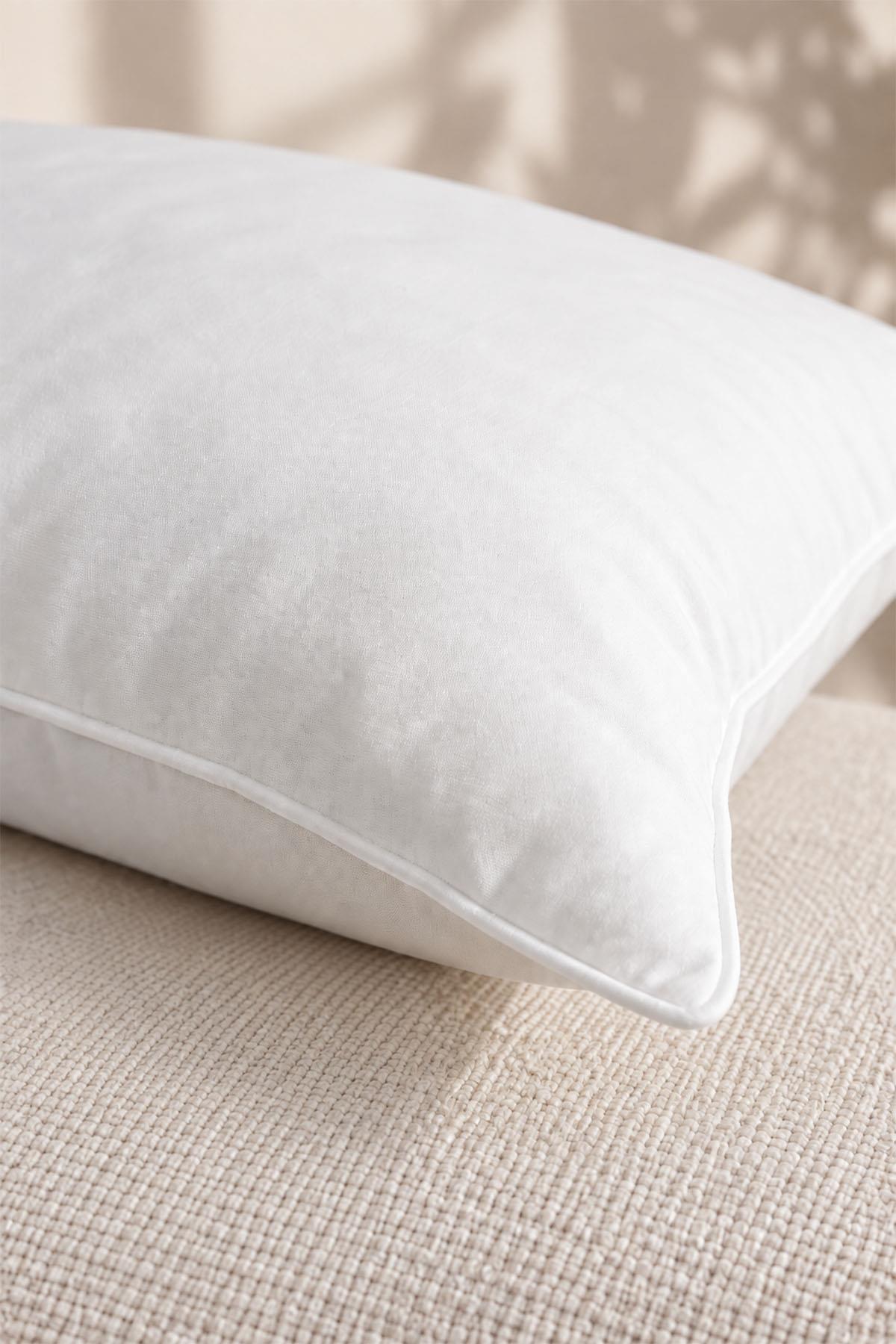 Microfiber Trimmed Cushion Pillow (45 x 45 cm) / 500 GR
