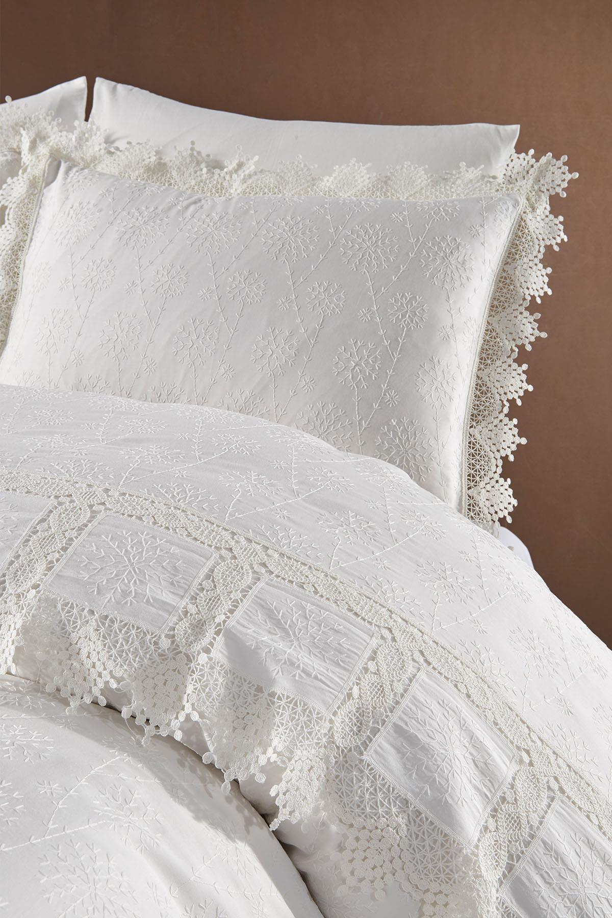 Mirage Lace Trimmed Cotton Satin Super King Size 6-Piece Duvet Cover Set