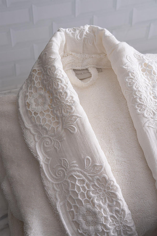 Puerta Women's Bamboo Bathrobe