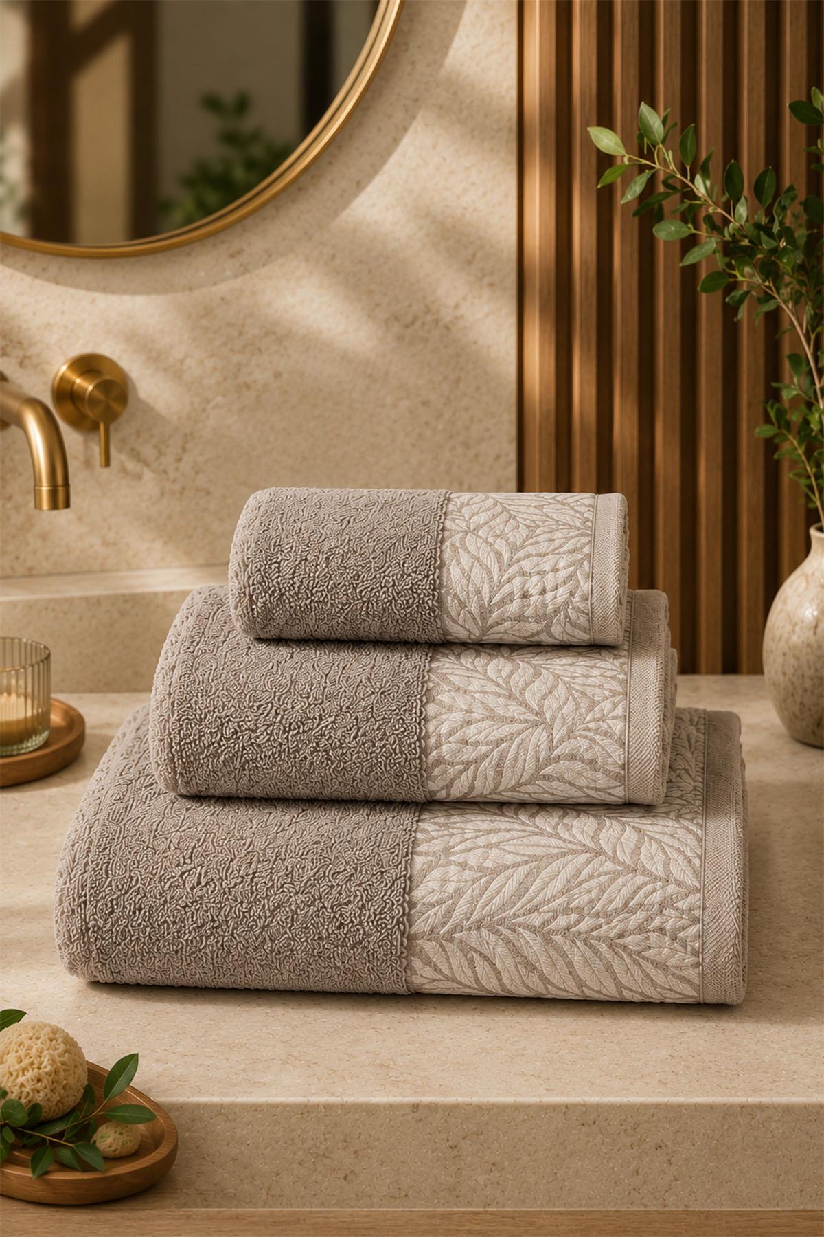 Sage Leaf Pattern Hand Towel (30 x 50 cm)