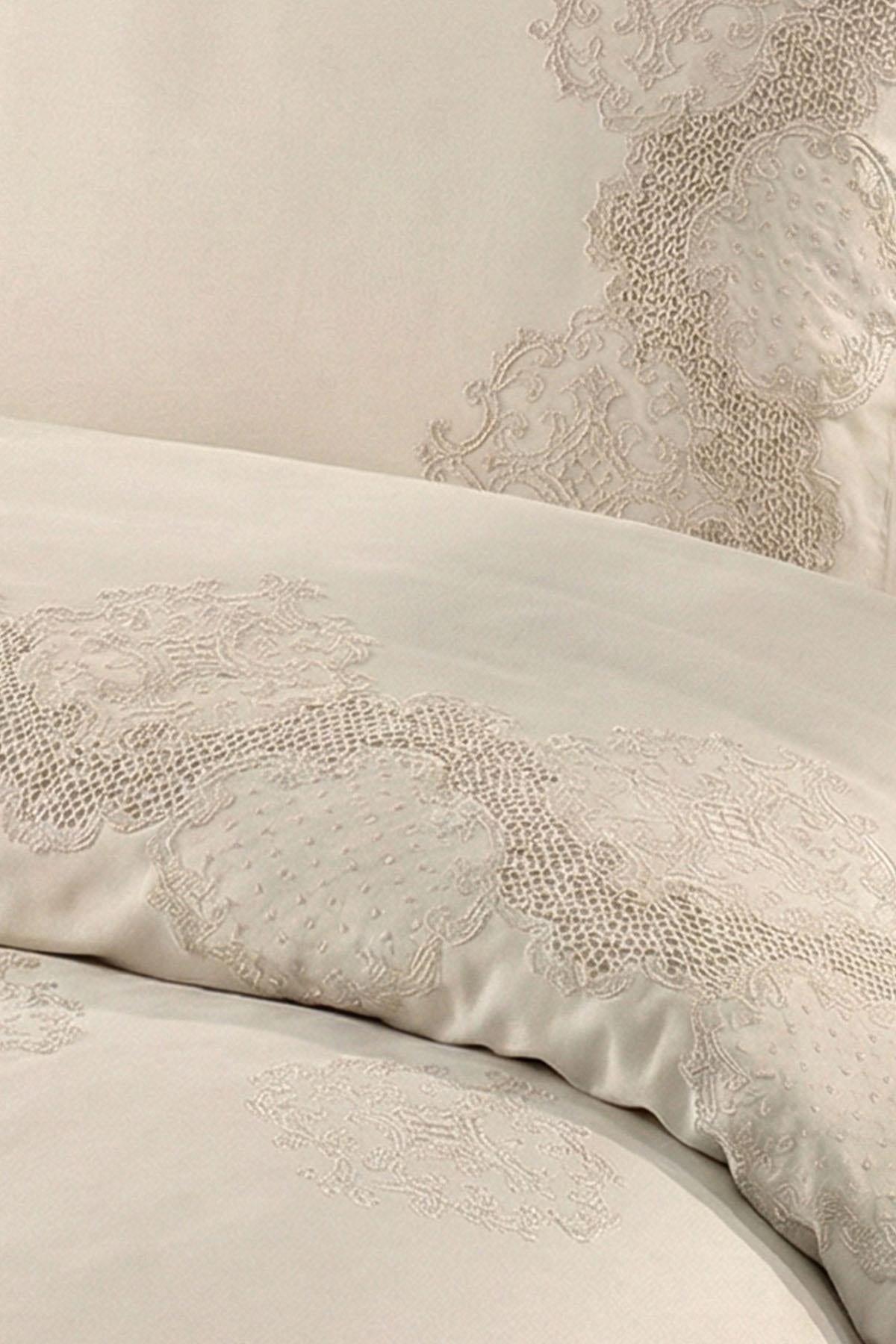 Simena Embroidered Cotton Satin Double 6-Piece Duvet Cover Set