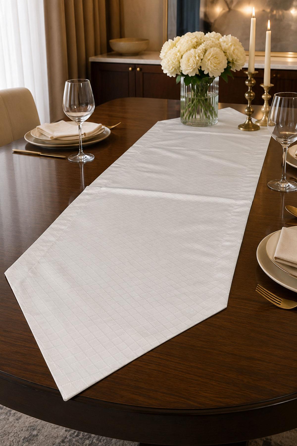 Sodano Stain-Resistant, Easy-to-Use Runner (60 x 150 cm)